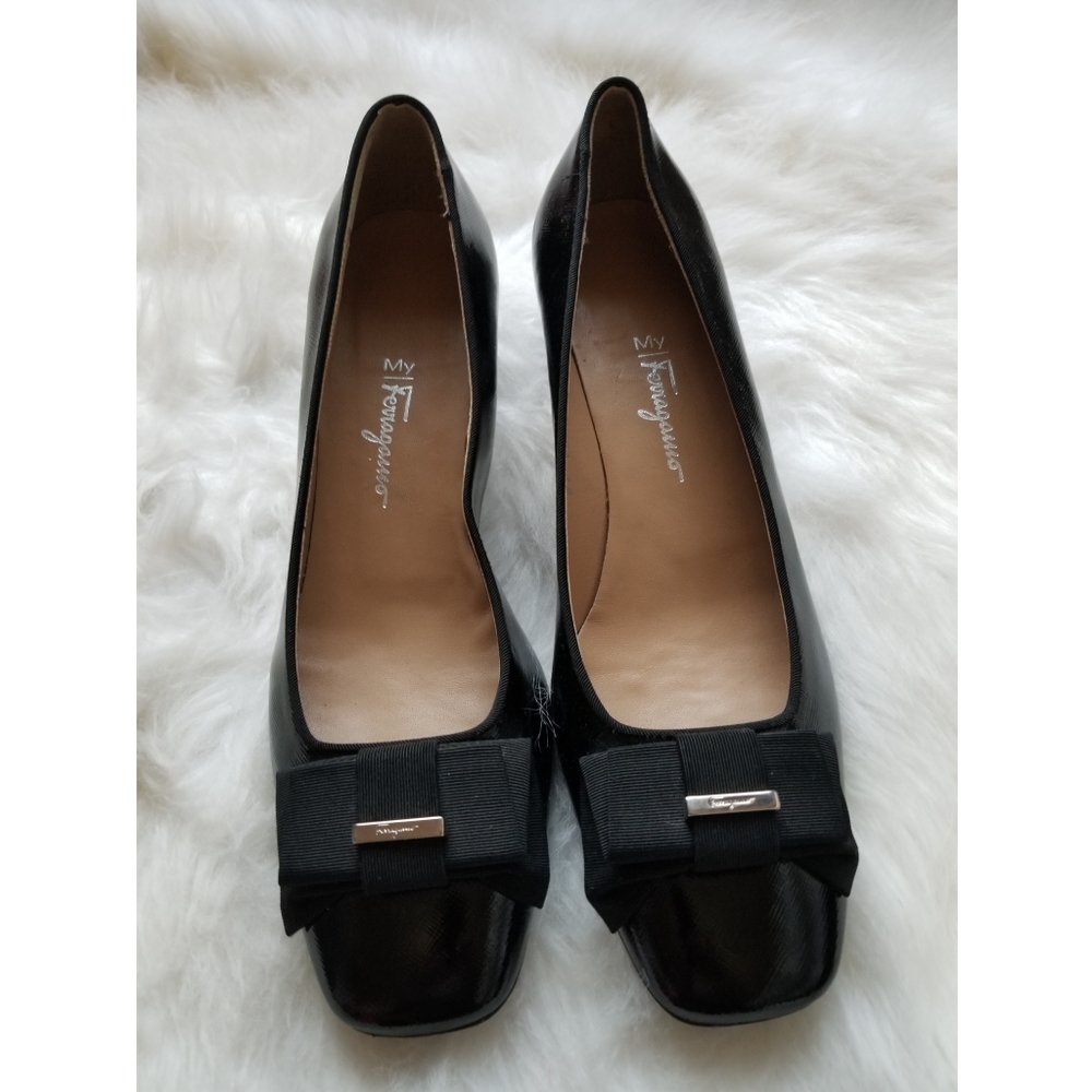 SALVATORE FERRAGAMO BLACK SHOES